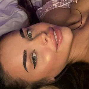 asianpeachyqueen