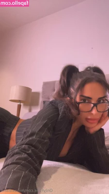 ninaxdiana - No ads on bryces page, its just you and her 💘