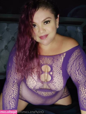 hotjuicycurvy - Slide in behind me?! 🖤