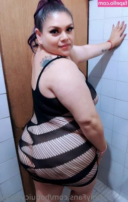 hotjuicycurvy - Egg roll in one bite. Such a hog slamming it in. No chewing for her,