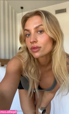 ErinMiaJames [ erinmiajames-1 ] - Lots of new content is coming next week! Thanks for being here on my