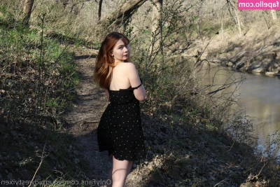 yourmidwestvixen - I would rather have your cock instead my toy    Ps  If you help to
