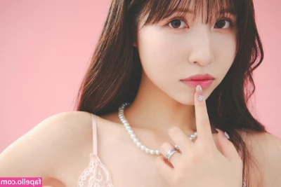 Momo Sakura [ momo-sakura ] - I m heading straight for Santa s naughty list    Join my paid page to