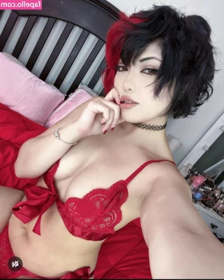 Lynniequin - Pussy freedom ;)