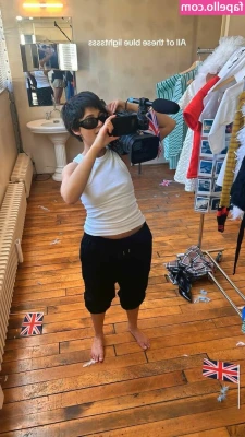 Naomi Scott [ naomi-scott ] - What are we going to do tonight!?