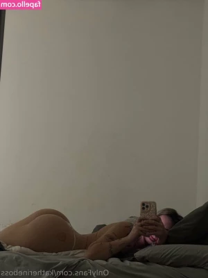 sofiamissxo - Happy Monday ya ll  Looking to take on some custom shoots videos  I