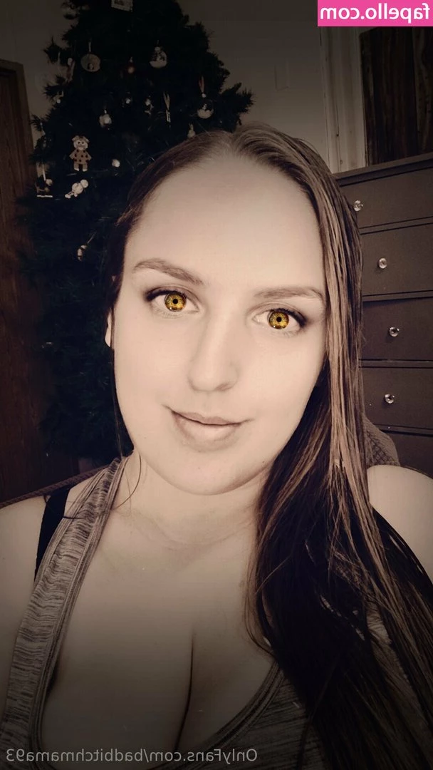 badbitchmama93 - Lets play a game  What body part is this
