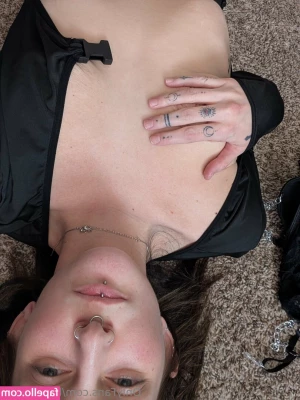 lyssapayne - Do you like pierced nipples? 😍