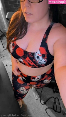 chubbykittycandy - Hey  Will you jerk off with me at work  keep it between me and you  