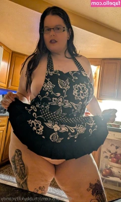 chubbykittycandy - Oooooh I loved this set  I love how gray looks on me