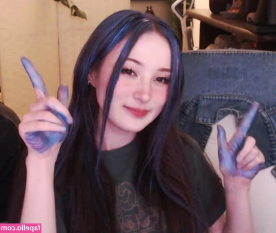 Tinakitten - Let me sit on that face honey! 🥵