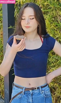 Tinakitten - 🩵🤍 It’s #throwbackThursday 🤍🩵 Should I do a new shower