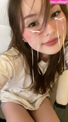Tinakitten - La troia è pronta     Slut is ready