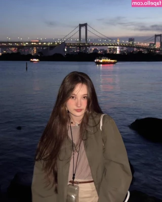 Tinakitten - Tonight  I m feeling extra generous