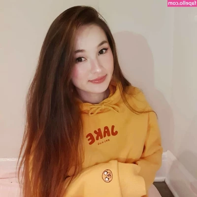 Tinakitten - white and innocent