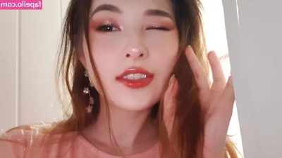 Tinakitten - My ass looks way too good without hair