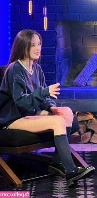 Tinakitten - SEND me  5   And I ll show you a surprise