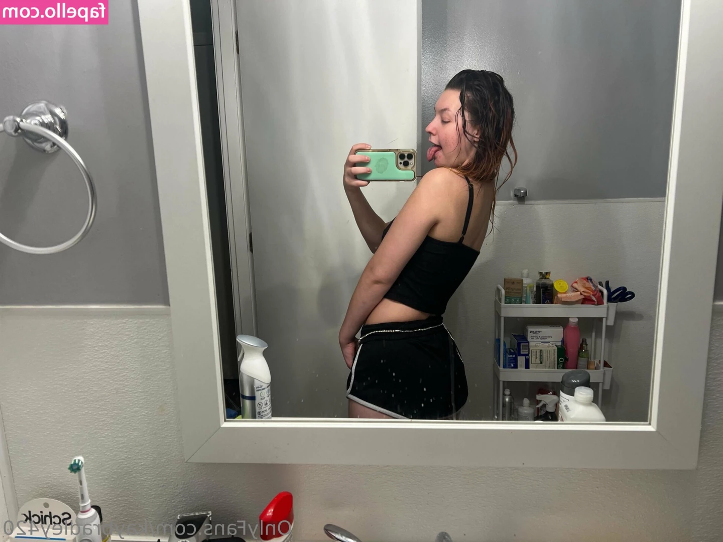 kaybradley420 - Splish splash. Tell me how badly you missed my perfect size 8 feet!