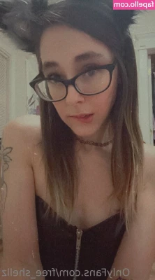 free_shellz [ free-shellz ] - so i decided to edit together a compilation of every single cumshot i