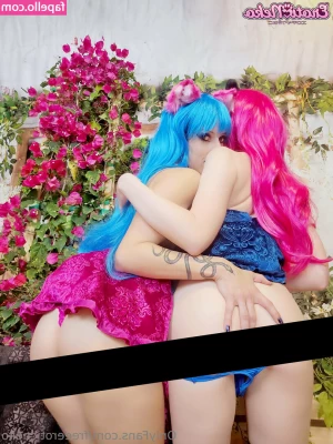 freeeroticneko - so I didn t show my face a whole lot in the beginning
