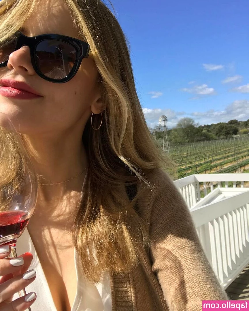 Halston Sage [ halston-sage ] - A little throwback Thursday  Here s to those fun nights out  I