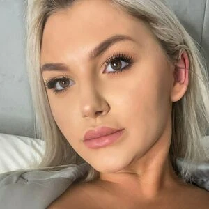 morganhollymoore