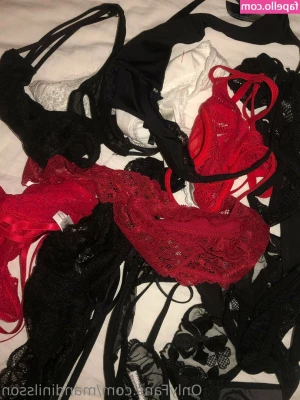 mandinilsson - Ready to make your night, message me for details 💦