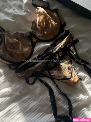 mandinilsson - Am I the owner of your fantasies  I ll wait for you in DM
