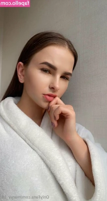 maryy_18 [ maryy-18 ] - I thought you deserved to be extra spoiled this year because I KNOW