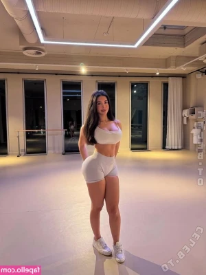 Lya Aylin [ lya-aylin ] - Chris is such a good cuck for me