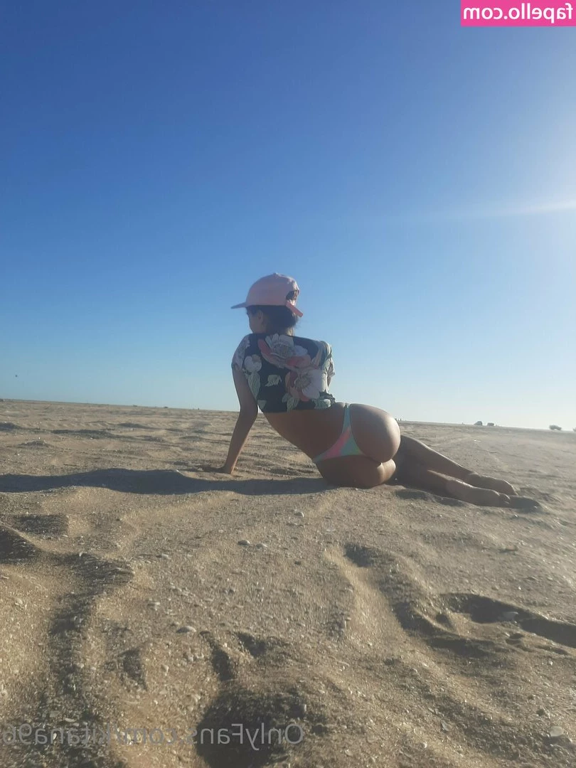 kitana96 - silly girls do it better 🤪✌️