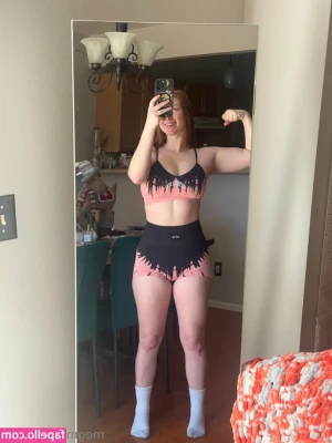 Megan DeLuca [ megan-deluca-54 ] - Smakelijk!