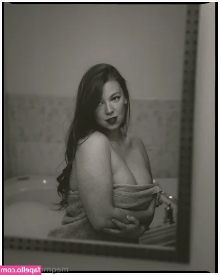 Megan DeLuca [ megan-deluca-54 ] - Single and ready to mingle 😘😘😘