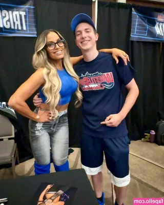 Trish Stratus [ trish-stratus ] - Want me to be yours  I will be you virtual GF   Dm me baby part 1