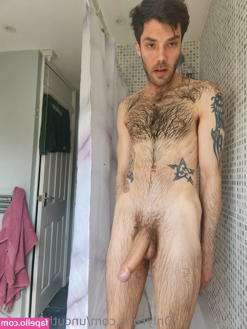uncuthugeguy - Whip cream N feet     pt 1