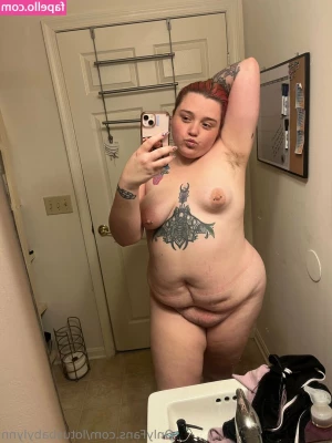 lotusbabylynn - my cheek is bigger than your hand