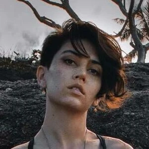 Olivia Graves