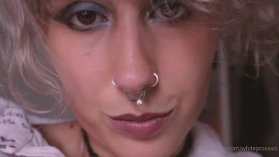 whitepraxxxis - If anyone has an issue with me not replying or literally anything