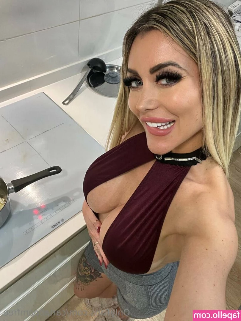 carlaboomvip - Happy Wednesday