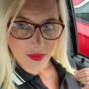 Missnylons07