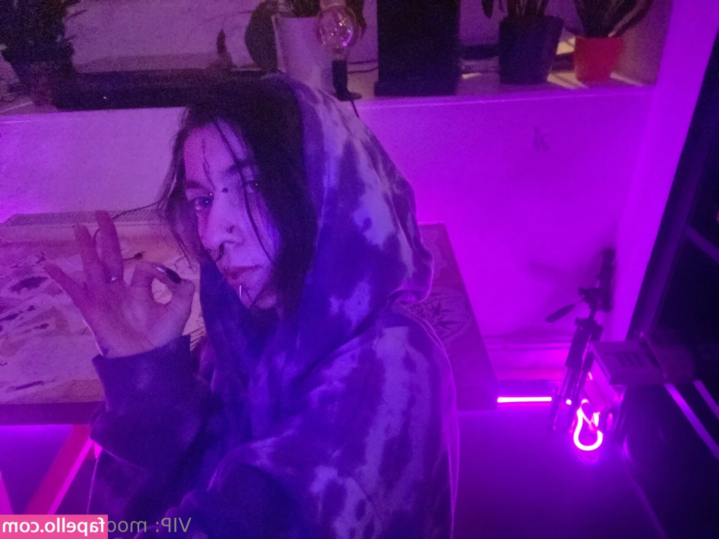 moon_foxy [ moon-foxy ] - Cheetah girl gone wild  get your requests in lovely s    freethenips 