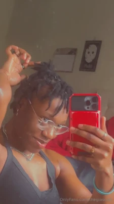 thegiascott - I’ll bounce it in ur face if you ask nicely 🍑😈