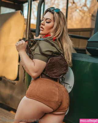marcelalb - I’m online in my page @jaadenkyrelle babe. DM me now ✨