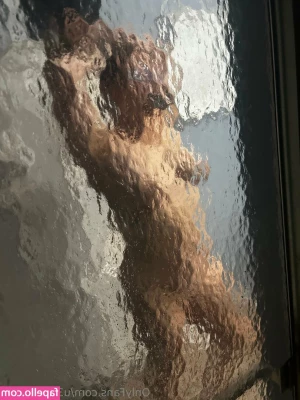 u394672944 - Some more just to spoil you lovelies 😘👅🤤 10 photos for $15