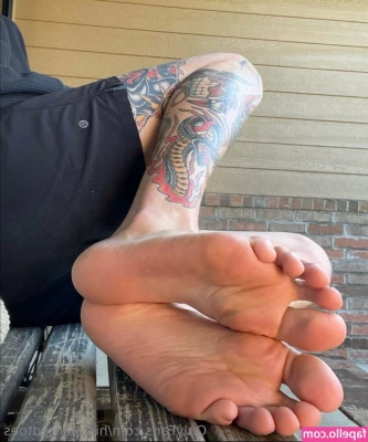 histalentedtoes - Are you a morning sex kind of guy  Or before bed