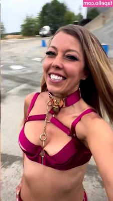 Linda Krieger Mock [ linda-krieger-mock ] - Tongue out ready for you cum tits out Tuesday