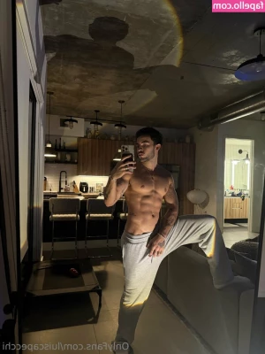 luiscapecchi [ luiscapecchi-2 ] - Hi ❤️   Don't be shy, come talk to me today 💋