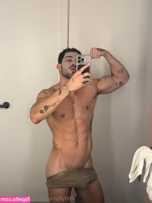 luiscapecchi [ luiscapecchi-2 ] - Hello Baby   Let s play I have many delicious things to show you 