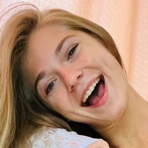 Eva Blunt
