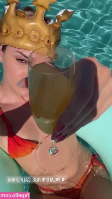 Alissa Violet [ alissa-violet ] - 🔥CUTE KITTY @valeria_kross 🔥 Loves cocks of all sizes😍When